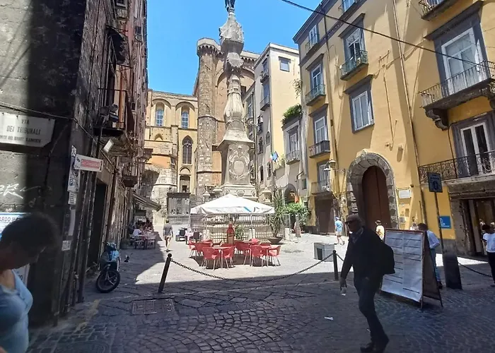 Il Balconcino Ai Tribunali